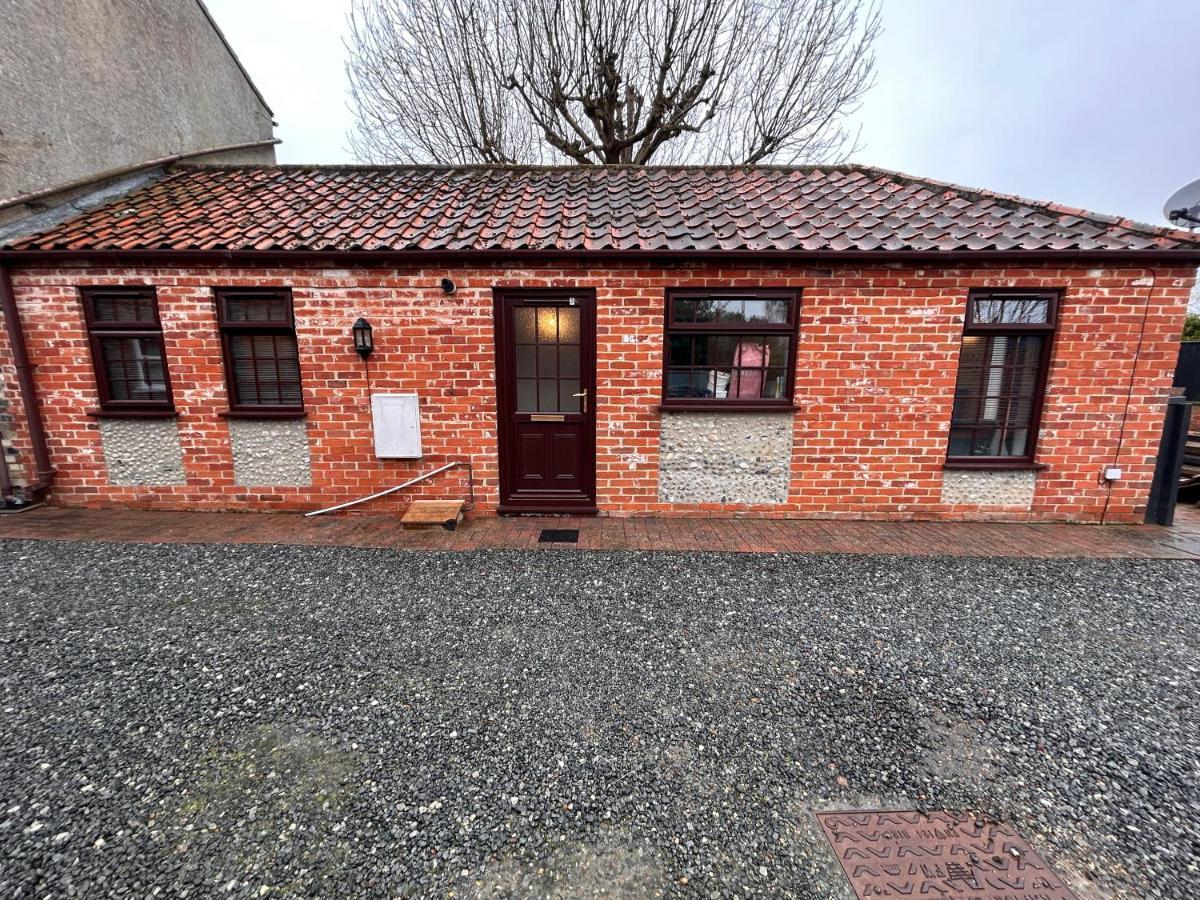 The Old Stables In Mews Villa Kessingland Exterior photo